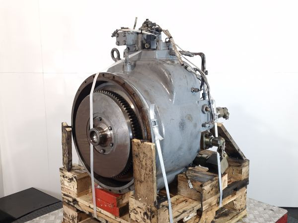 Hitachi 8FLWCN-1850-1 Gearbox - Boîte de vitesse: photos 1 Hitachi 8FLWCN-1850-1 Gearbox - Boîte de vitesse: photos 1
