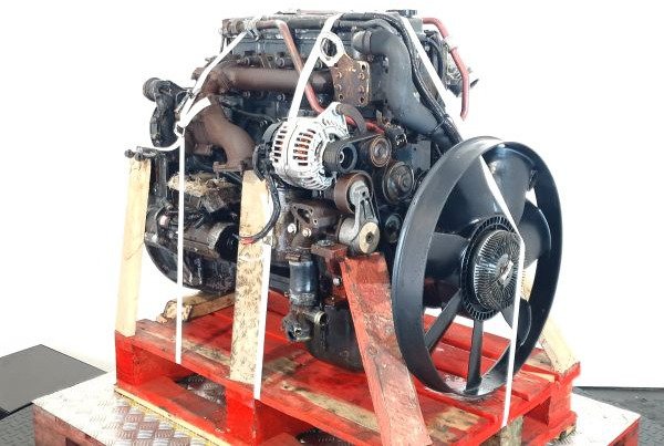 Iveco Tector 4ISB E3 F4AE0481A Engine (Truck) - Moteur pour Camion: photos 5 Iveco Tector 4ISB E3 F4AE0481A Engine (Truck) - Moteur pour Camion: photos 5