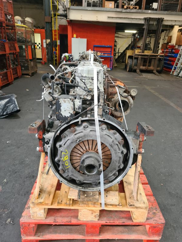Iveco Tector 6ISB EUR3 - Moteur pour Camion: photos 2 Iveco Tector 6ISB EUR3 - Moteur pour Camion: photos 2