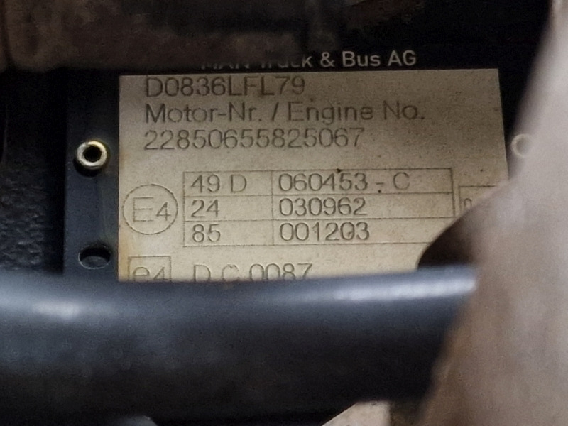 MAN  D0836 LFL79 Engine (Truck) - Moteur pour Camion: photos 2 MAN  D0836 LFL79 Engine (Truck) - Moteur pour Camion: photos 2