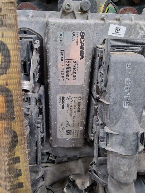 Scania OC09 102 L01 Gas Engine (Bus) - Moteur: photos 2 Scania OC09 102 L01 Gas Engine (Bus) - Moteur: photos 2