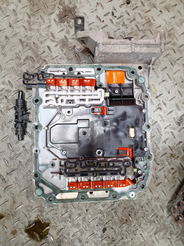 Volvo AT2612D Gearbox ECU Gearbox - Boîte de vitesse: photos 1 Volvo AT2612D Gearbox ECU Gearbox - Boîte de vitesse: photos 1