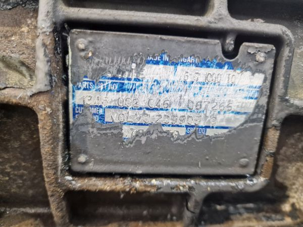 ZF 6S1000TO Volvo Spec Gearbox - Boîte de vitesse: photos 2 ZF 6S1000TO Volvo Spec Gearbox - Boîte de vitesse: photos 2
