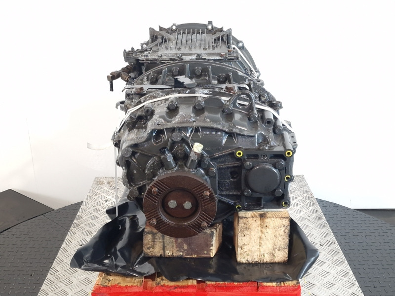 ZF Astronic 12AS1420TO Gearbox - Boîte de vitesse: photos 5 ZF Astronic 12AS1420TO Gearbox - Boîte de vitesse: photos 5