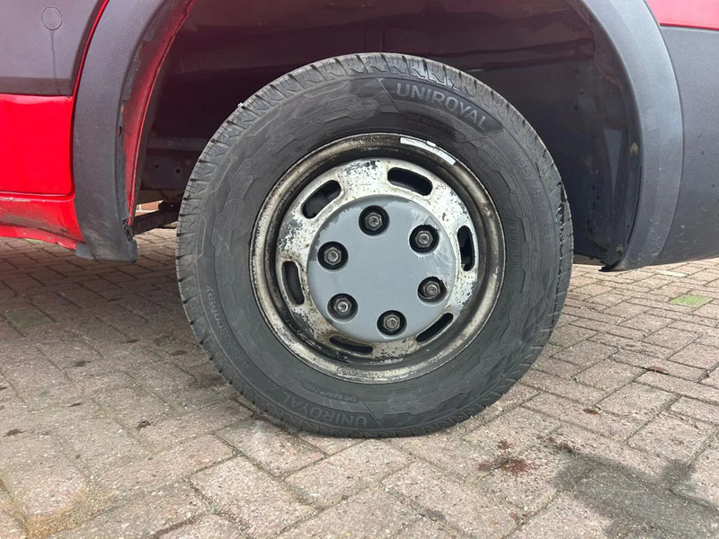 Tracteur routier Iveco Daily 40 C18: photos 7 Tracteur routier Iveco Daily 40 C18: photos 7