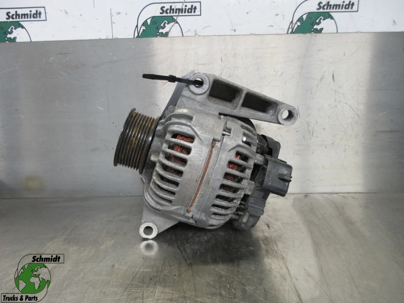 DAF 2022546 DYNAMO DAF XF CF 480 EURO 6 - Alternateur pour Camion: photos 1 DAF 2022546 DYNAMO DAF XF CF 480 EURO 6 - Alternateur pour Camion: photos 1