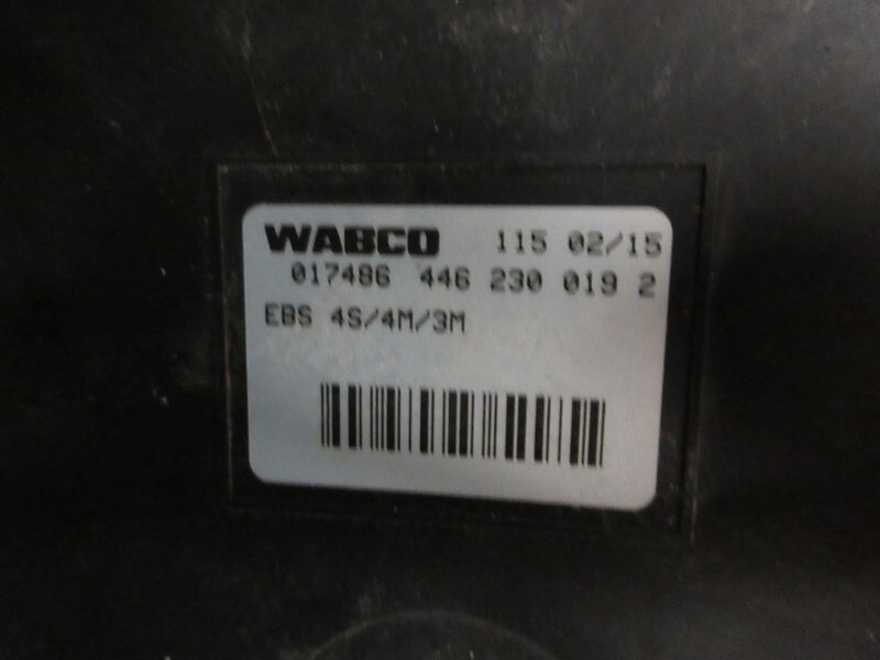 Iveco HIWAY 446 230 019 2 EBS 4S VENTIEL EURO 6 - Valve pour Camion: photos 3 Iveco HIWAY 446 230 019 2 EBS 4S VENTIEL EURO 6 - Valve pour Camion: photos 3