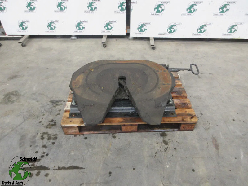 MAN 81.42710-6302 // JSK 37C-150-1Z9 // 81.42715-0037 81.42710-6302 // JSK 37C-150-1Z9 // 81.42715-0037 MAN 18.430 TGS 2023 - Sellette d'attelage pour Camion: photos 1 MAN 81.42710-6302 // JSK 37C-150-1Z9 // 81.42715-0037 81.42710-6302 // JSK 37C-150-1Z9 // 81.42715-0037 MAN 18.430 TGS 2023 - Sellette d'attelage pour Camion: photos 1