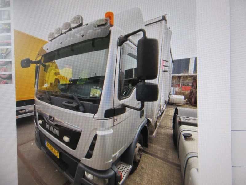 MAN TGL 12.220 - Camion fourgon: photos 3 MAN TGL 12.220 - Camion fourgon: photos 3