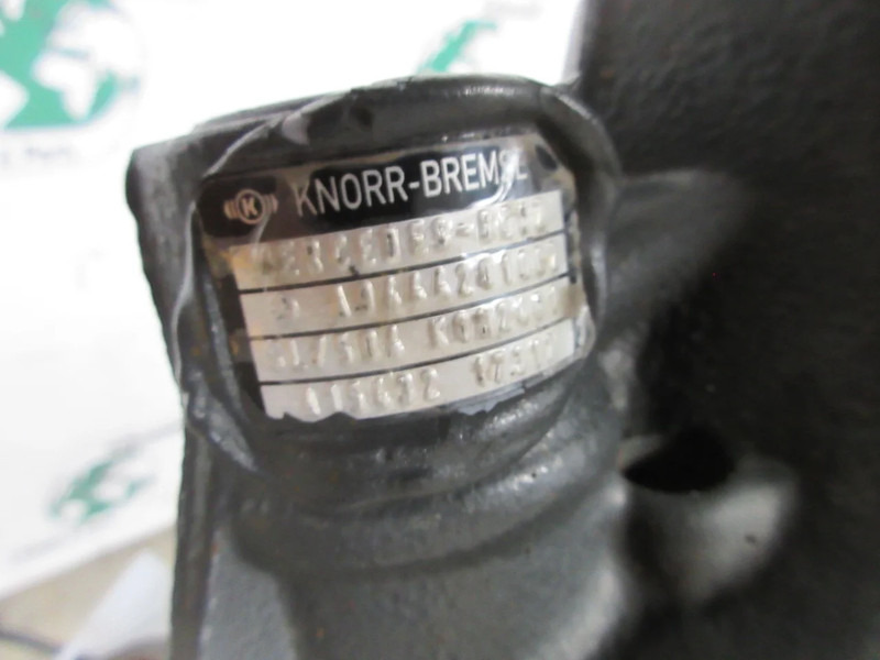 Mercedes-Benz A 005 420 06 83 MERCEDES BENZ 2542 REMKLAUW LINKS VOOR EURO 6 - Étrier de frein pour Camion: photos 5 Mercedes-Benz A 005 420 06 83 MERCEDES BENZ 2542 REMKLAUW LINKS VOOR EURO 6 - Étrier de frein pour Camion: photos 5