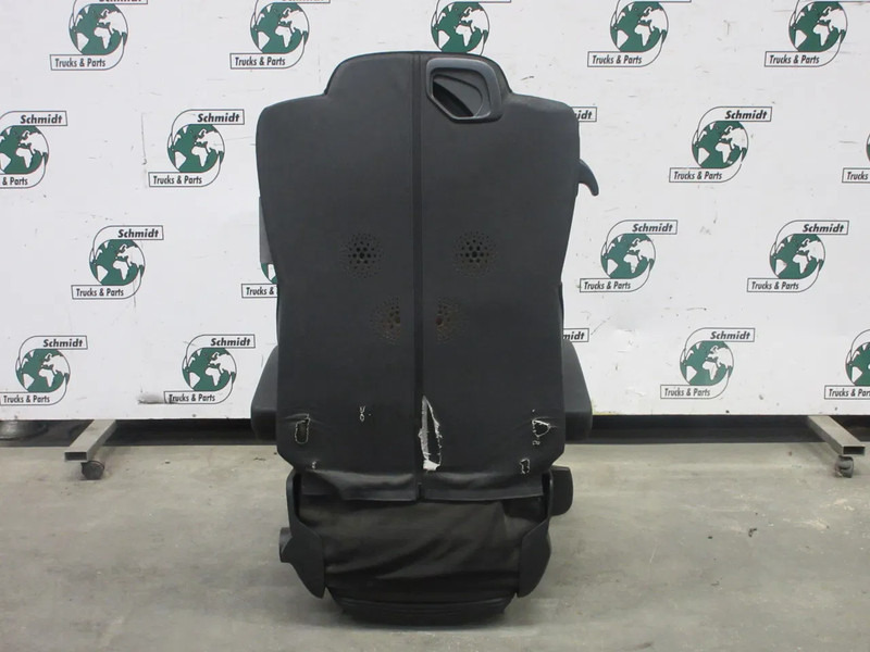 Mercedes-Benz A 960 910 75 01 STOEL MERCEDES BENZ 1845 LINKS EURO 6 - Siège pour Camion: photos 5 Mercedes-Benz A 960 910 75 01 STOEL MERCEDES BENZ 1845 LINKS EURO 6 - Siège pour Camion: photos 5