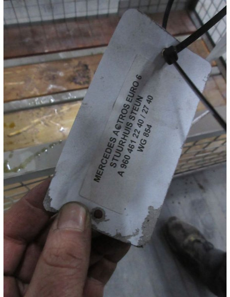 Mercedes-Benz ACTROS A 960 461 22 40 STUURHUIS EURO 6 - Boîtier de direction pour Camion: photos 2 Mercedes-Benz ACTROS A 960 461 22 40 STUURHUIS EURO 6 - Boîtier de direction pour Camion: photos 2