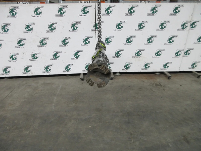 Renault 7401067765 // 7425817764 AANDRIJFAS RENAULT T 520 EURO 6 - Demi arbre pour Camion: photos 2 Renault 7401067765 // 7425817764 AANDRIJFAS RENAULT T 520 EURO 6 - Demi arbre pour Camion: photos 2