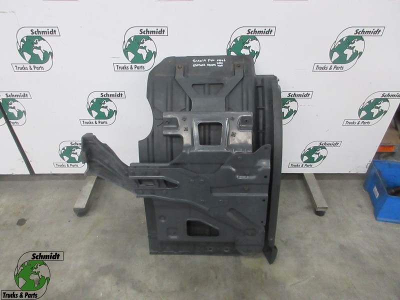 Scania 2602065/2589271/2670805 SPATBORD VOOR EN ACHTER SCANIA P 410 EURO 6 MODEL 2020 - Carrosserie et extérieur pour Camion: photos 1 Scania 2602065/2589271/2670805 SPATBORD VOOR EN ACHTER SCANIA P 410 EURO 6 MODEL 2020 - Carrosserie et extérieur pour Camion: photos 1