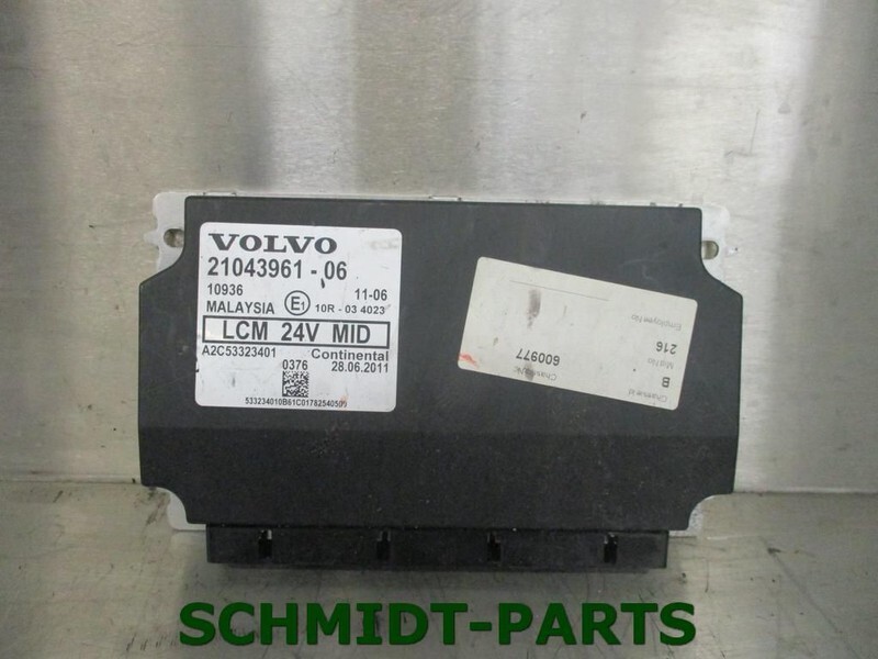 Volvo 21043961 VOLVO REGELEENHEID FM FH FMX EURO 5 - Système électrique pour Camion: photos 2 Volvo 21043961 VOLVO REGELEENHEID FM FH FMX EURO 5 - Système électrique pour Camion: photos 2
