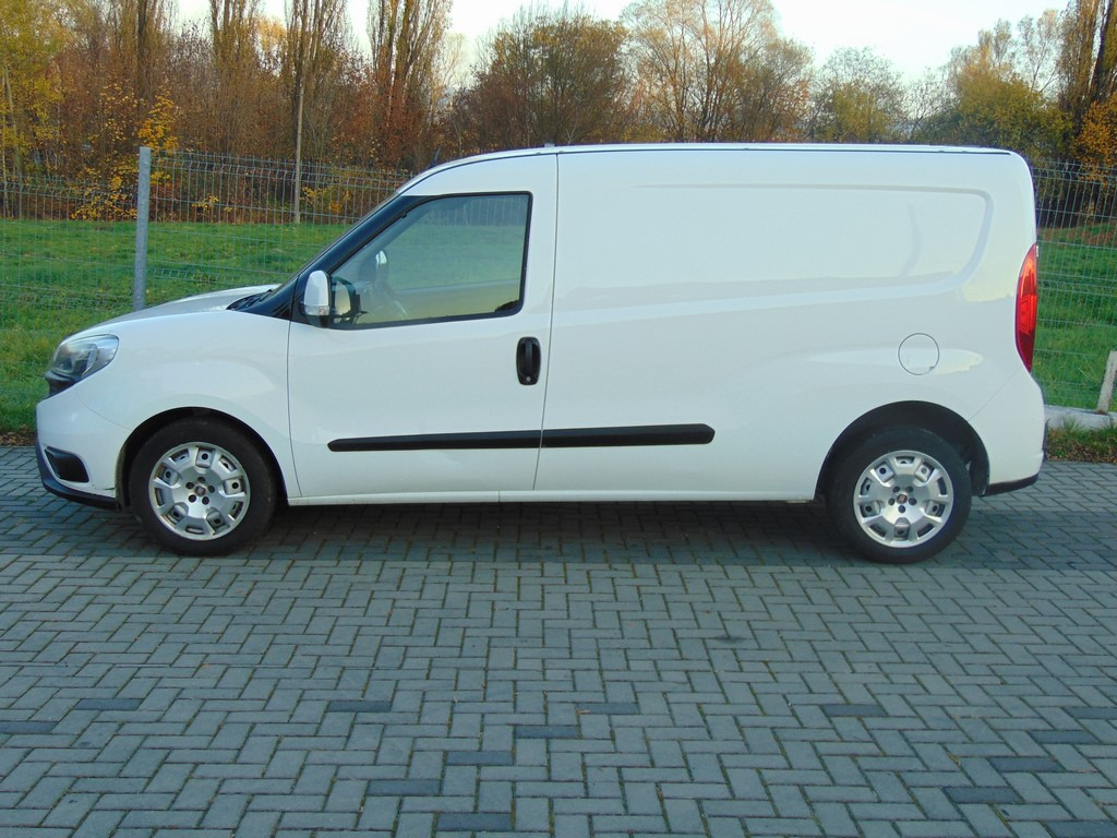 FIAT Doblo 1,6 MultiJet 105KM MAXI MAX - Fourgonnette: photos 5 FIAT Doblo 1,6 MultiJet 105KM MAXI MAX - Fourgonnette: photos 5