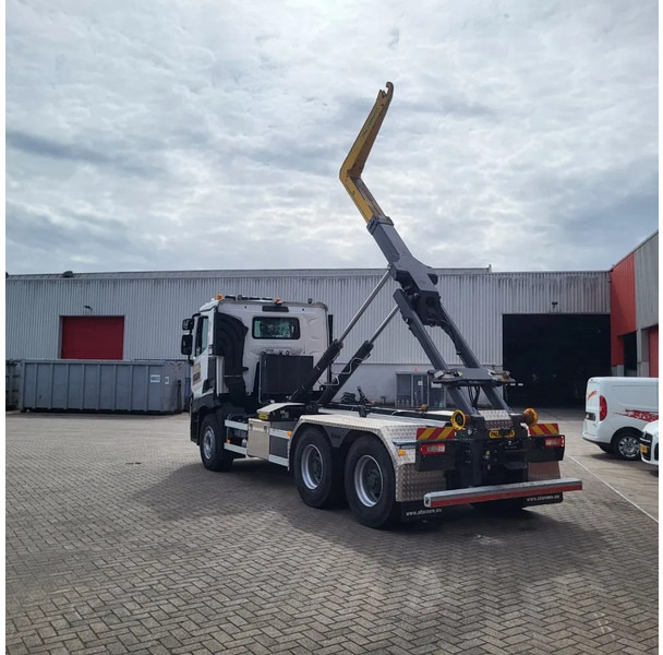 Renault C440 / ENGINE RUNNING / !! ONLY:8701 KM !! / 6X4 / BIG AXLE / PALFINGER 20TON HOOK / GEN2 V2 TACHO / AUTOMATIC / EURO-6 / 2025 - Camion ampliroll: photos 5 Renault C440 / ENGINE RUNNING / !! ONLY:8701 KM !! / 6X4 / BIG AXLE / PALFINGER 20TON HOOK / GEN2 V2 TACHO / AUTOMATIC / EURO-6 / 2025 - Camion ampliroll: photos 5
