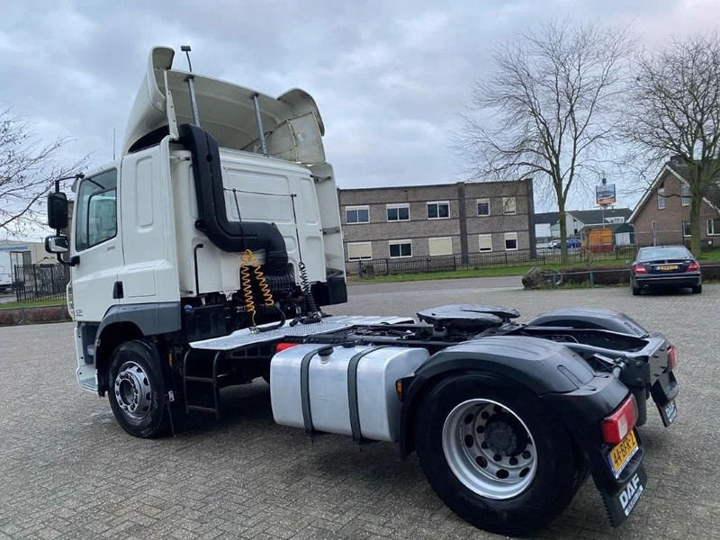 DAF CF370 / NICE CLEAN NL TRUCK / TYRES 80% / AUTOMATIC / EURO-6 / 2015 - Tracteur routier: photos 3 DAF CF370 / NICE CLEAN NL TRUCK / TYRES 80% / AUTOMATIC / EURO-6 / 2015 - Tracteur routier: photos 3