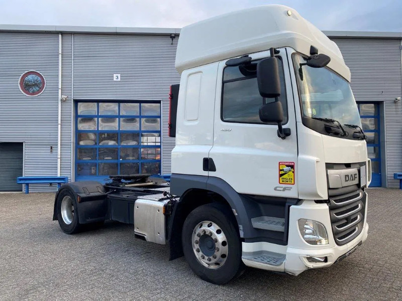 DAF CF450 / ADR / INTARDER / LWDS / ONLY:423325 KM / PARKCOOL / AUTOMATIC / EURO-6 / 2018 - Tracteur routier: photos 2 DAF CF450 / ADR / INTARDER / LWDS / ONLY:423325 KM / PARKCOOL / AUTOMATIC / EURO-6 / 2018 - Tracteur routier: photos 2