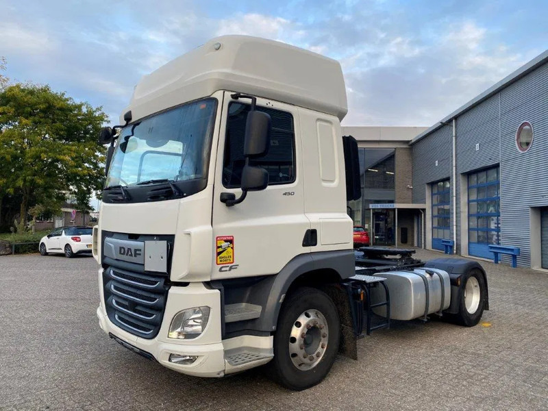 DAF CF450 / ADR / INTARDER / LWDS / ONLY:423325 KM / PARKCOOL / AUTOMATIC / EURO-6 / 2018 - Tracteur routier: photos 1 DAF CF450 / ADR / INTARDER / LWDS / ONLY:423325 KM / PARKCOOL / AUTOMATIC / EURO-6 / 2018 - Tracteur routier: photos 1