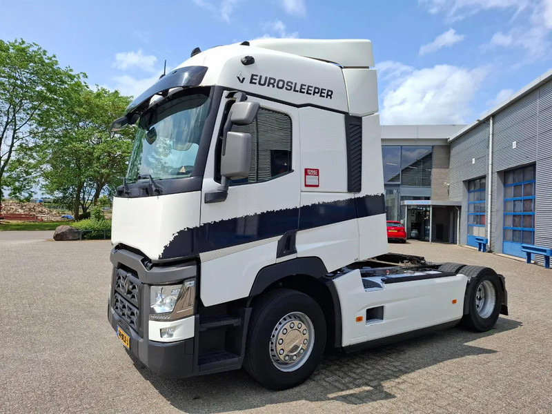 Renault T460 COMFORT / TUV:21-02-2026 / ONLY:614906 KM / DOUBLE TANK / CLEAN NL TRUCK / FRIDGE / SIDESKIRTS / AUTOMATIC / EURO-6 / 2019 - Tracteur routier: photos 1 Renault T460 COMFORT / TUV:21-02-2026 / ONLY:614906 KM / DOUBLE TANK / CLEAN NL TRUCK / FRIDGE / SIDESKIRTS / AUTOMATIC / EURO-6 / 2019 - Tracteur routier: photos 1