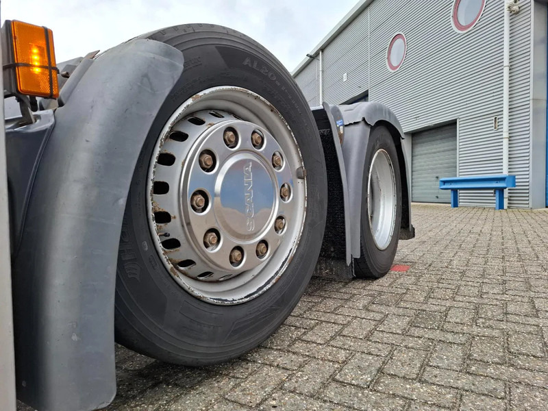 Tracteur routier Scania R450 / RETARDER / LIFT+LENKACHSE / GERMAN TRUCK / MEGA / FIFTH WHEEL HEIGHT:100CM / PARK-AIRCO / LWDS / EURO-6 / 2016: photos 10 Tracteur routier Scania R450 / RETARDER / LIFT+LENKACHSE / GERMAN TRUCK / MEGA / FIFTH WHEEL HEIGHT:100CM / PARK-AIRCO / LWDS / EURO-6 / 2016: photos 10