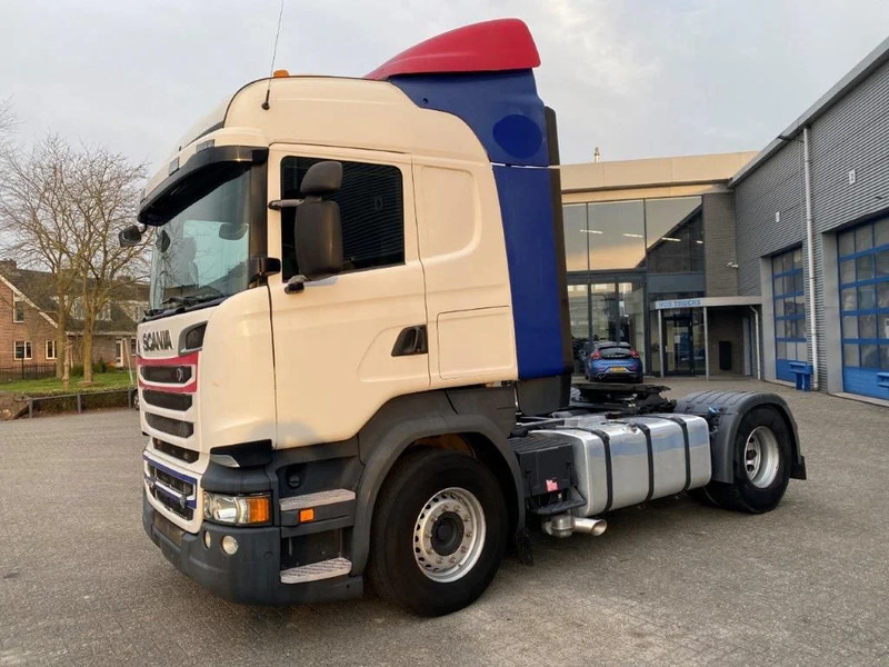 Scania R520 / RETARDER / DOUBLE TANK / AUTOMATIC / PARK-COOL / EURO-6 / 2015 - Tracteur routier: photos 1 Scania R520 / RETARDER / DOUBLE TANK / AUTOMATIC / PARK-COOL / EURO-6 / 2015 - Tracteur routier: photos 1