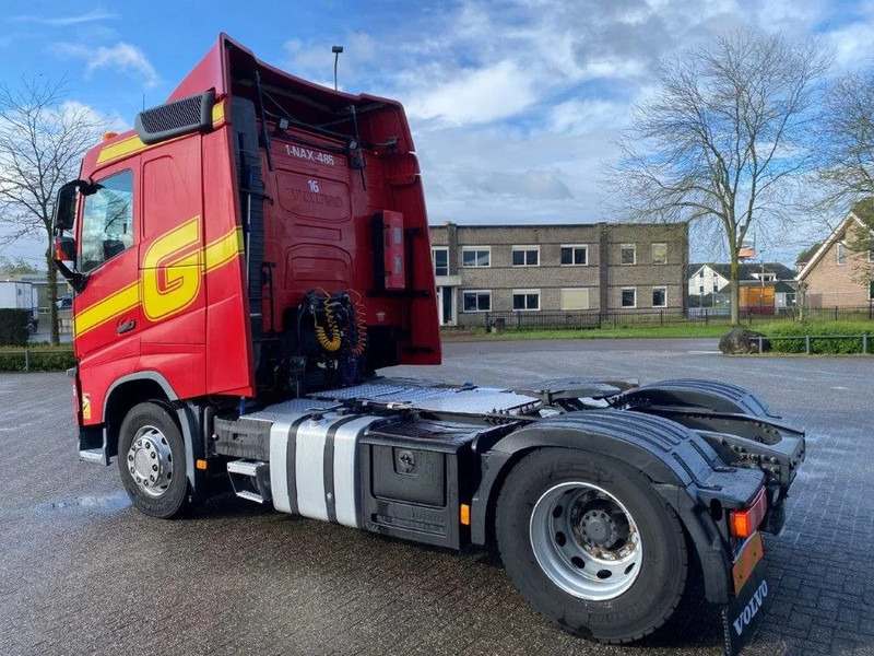 Volvo FH4-460 / DOUBLE TANK / VEB+ / ONLY:596514 KM / LWDS / AUTOMATIC / EURO-6 / 2016 - Tracteur routier: photos 3 Volvo FH4-460 / DOUBLE TANK / VEB+ / ONLY:596514 KM / LWDS / AUTOMATIC / EURO-6 / 2016 - Tracteur routier: photos 3