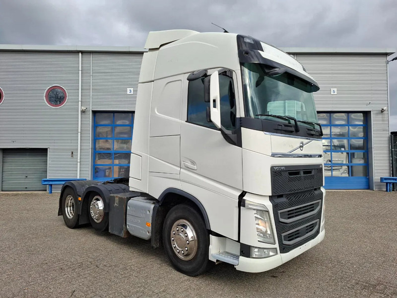 Volvo FH4-460 / VEB+ / ACC / LWDS / LIFT AXLE / 753707 KM / FRIDGE / AUTOMATIC / EURO-6 / 2015 - Tracteur routier: photos 2 Volvo FH4-460 / VEB+ / ACC / LWDS / LIFT AXLE / 753707 KM / FRIDGE / AUTOMATIC / EURO-6 / 2015 - Tracteur routier: photos 2