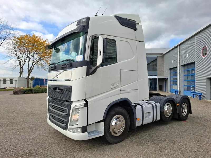 Volvo FH4-460 / VEB+ / ACC / LWDS / LIFT AXLE / 753707 KM / FRIDGE / AUTOMATIC / EURO-6 / 2015 - Tracteur routier: photos 1 Volvo FH4-460 / VEB+ / ACC / LWDS / LIFT AXLE / 753707 KM / FRIDGE / AUTOMATIC / EURO-6 / 2015 - Tracteur routier: photos 1
