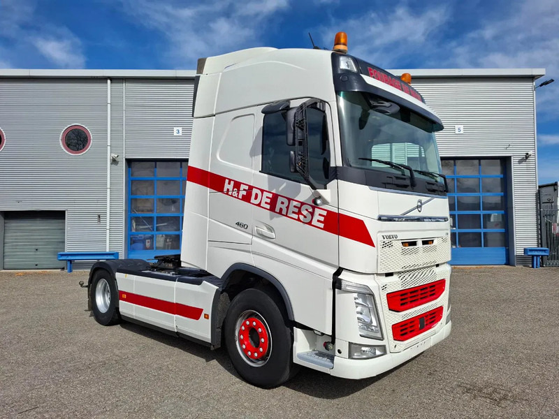 Volvo FH4-460 / VEB+ / HYDRAULICS / TUV:31-10-2025 / GEN2 V2 SMART TACHO / LWDS / SIDESKIRTS / FRIDGE / EURO-6 / 2018 - Tracteur routier: photos 2 Volvo FH4-460 / VEB+ / HYDRAULICS / TUV:31-10-2025 / GEN2 V2 SMART TACHO / LWDS / SIDESKIRTS / FRIDGE / EURO-6 / 2018 - Tracteur routier: photos 2