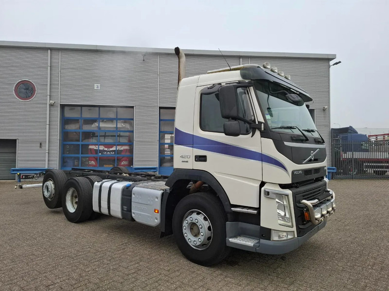 Volvo FM4-420 / VEB+ / LWDS / LIFT+LENKACHSE / ONLY:336223 KM / INLINER / AUTOMATIC / EURO-6 / 2018 - Châssis cabine: photos 2 Volvo FM4-420 / VEB+ / LWDS / LIFT+LENKACHSE / ONLY:336223 KM / INLINER / AUTOMATIC / EURO-6 / 2018 - Châssis cabine: photos 2