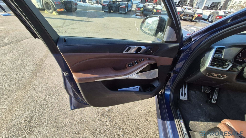 Voiture BMW X5 M50D 3,0 294 kW: photos 12