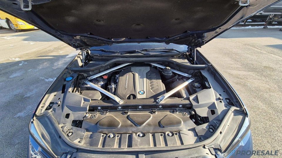 Voiture BMW X5 M50D 3,0 294 kW: photos 16