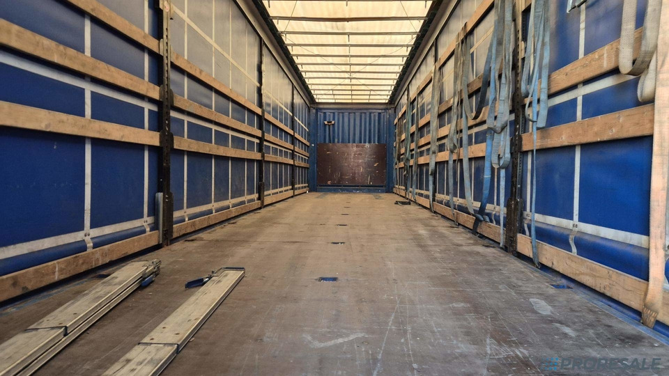 KRONE SD PROFI LINER - Semi-remorque rideaux coulissants: photos 4 KRONE SD PROFI LINER - Semi-remorque rideaux coulissants: photos 4