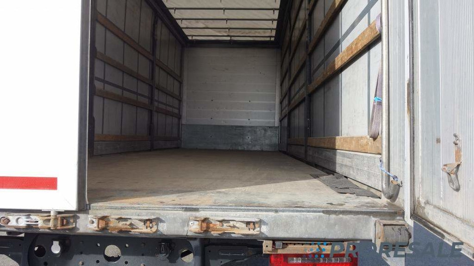 MAN TGL 12.250 EURO 6 valník s plachtou - Camion à rideaux coulissants: photos 5 MAN TGL 12.250 EURO 6 valník s plachtou - Camion à rideaux coulissants: photos 5