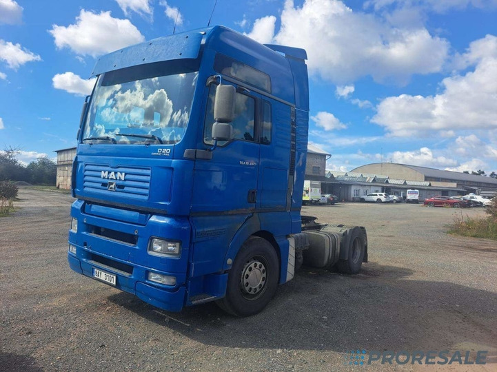 MAN TGA 18.440 4x2 BLS EURO 5 - Tracteur routier: photos 2 MAN TGA 18.440 4x2 BLS EURO 5 - Tracteur routier: photos 2