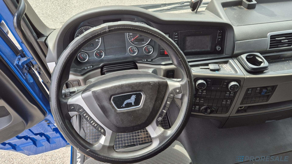 MAN TGX 18.500 XXL LOW DECK EURO 6 - Tracteur routier: photos 4 MAN TGX 18.500 XXL LOW DECK EURO 6 - Tracteur routier: photos 4