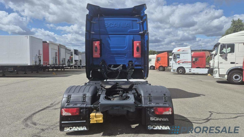 SCANIA R450 N323 LOW DECK EURO 6 - Tracteur routier: photos 3 SCANIA R450 N323 LOW DECK EURO 6 - Tracteur routier: photos 3