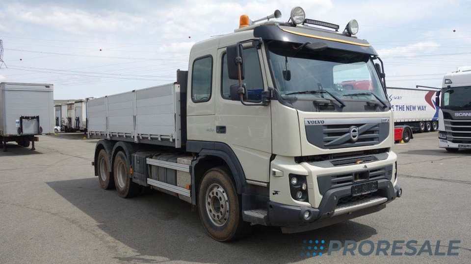 VOLVO FM 11.450 6X4 EURO 5 - sklápěč 12 m3 S1 - otevírací bočnice - Camion benne: photos 1 VOLVO FM 11.450 6X4 EURO 5 - sklápěč 12 m3 S1 - otevírací bočnice - Camion benne: photos 1