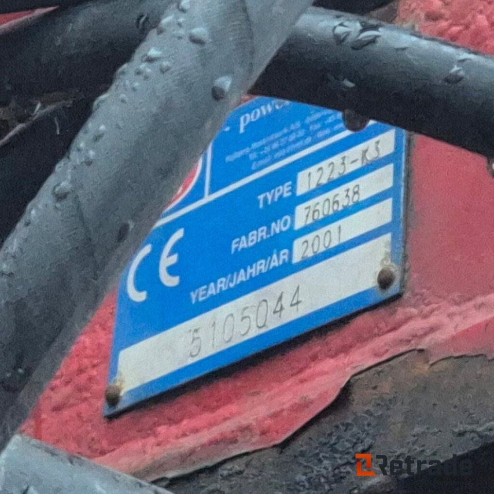 2001mod. HMF 1220 kran - Grue auxiliaire: photos 5 2001mod. HMF 1220 kran - Grue auxiliaire: photos 5