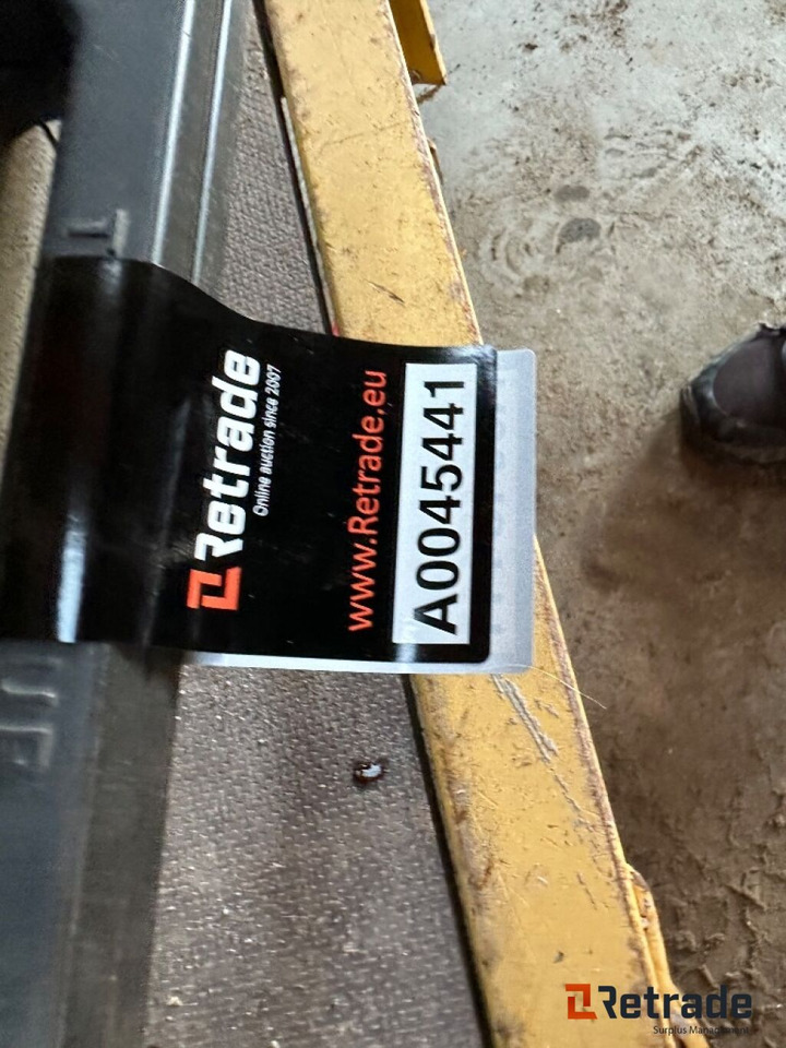 CST/berger LD-500 laser - L'équipement de construction: photos 2 CST/berger LD-500 laser - L'équipement de construction: photos 2