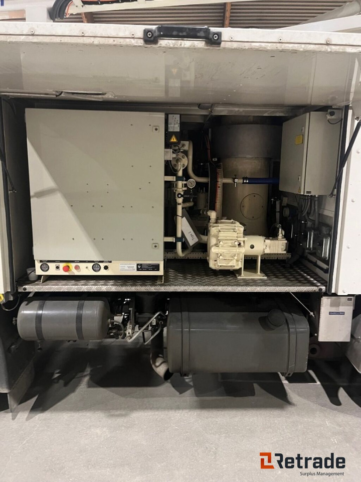 Deice bil Volvo FL6H Elephant MY, Vestegaard A/S - Dégivreuse: photos 5 Deice bil Volvo FL6H Elephant MY, Vestegaard A/S - Dégivreuse: photos 5