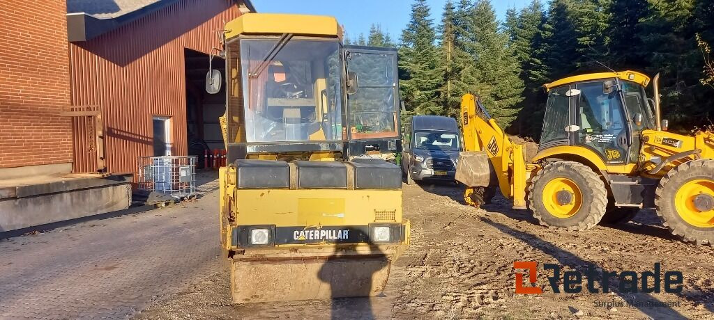 Caterpillar CB 434B Valsetog - Engins de chantier: photos 3 Caterpillar CB 434B Valsetog - Engins de chantier: photos 3
