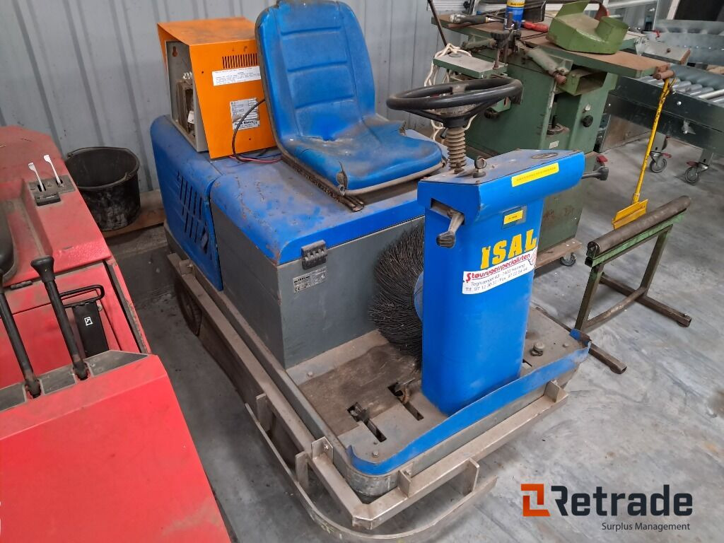 Fejemaskine ISAL 110 E - Engins de chantier: photos 1 Fejemaskine ISAL 110 E - Engins de chantier: photos 1