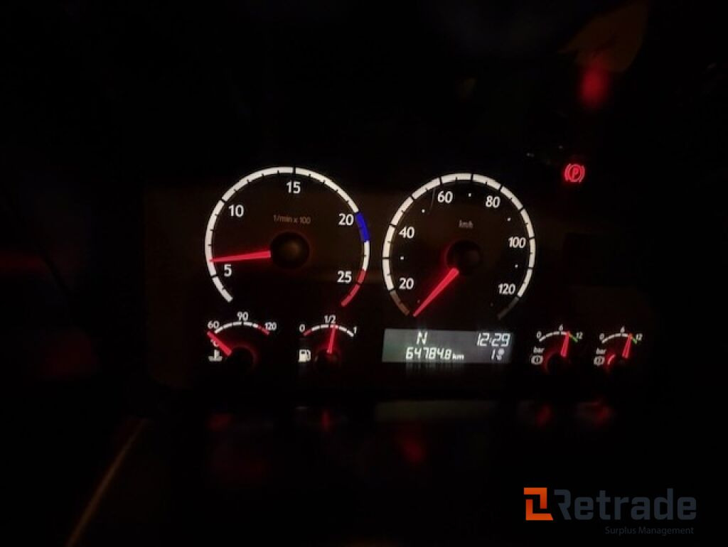 Benne à ordures ménagères Glykol suger - Scania P310 med Bucher STKF 9500 på bygg!: photos 10