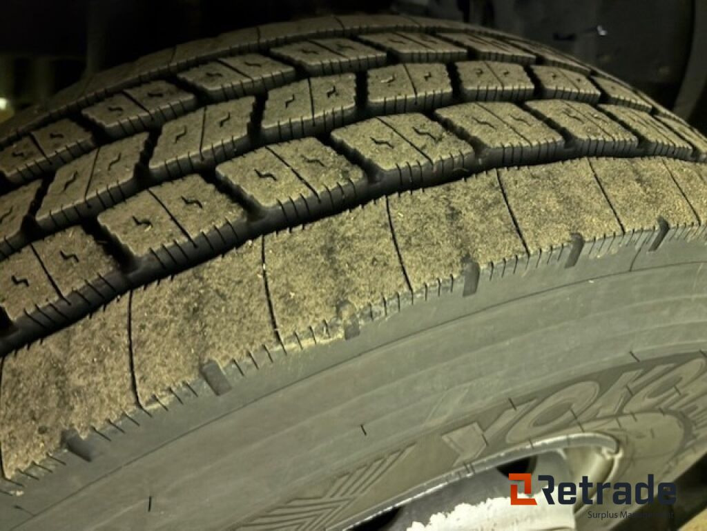 Benne à ordures ménagères Glykol suger - Scania P310 med Bucher STKF 9500 på bygg!: photos 16