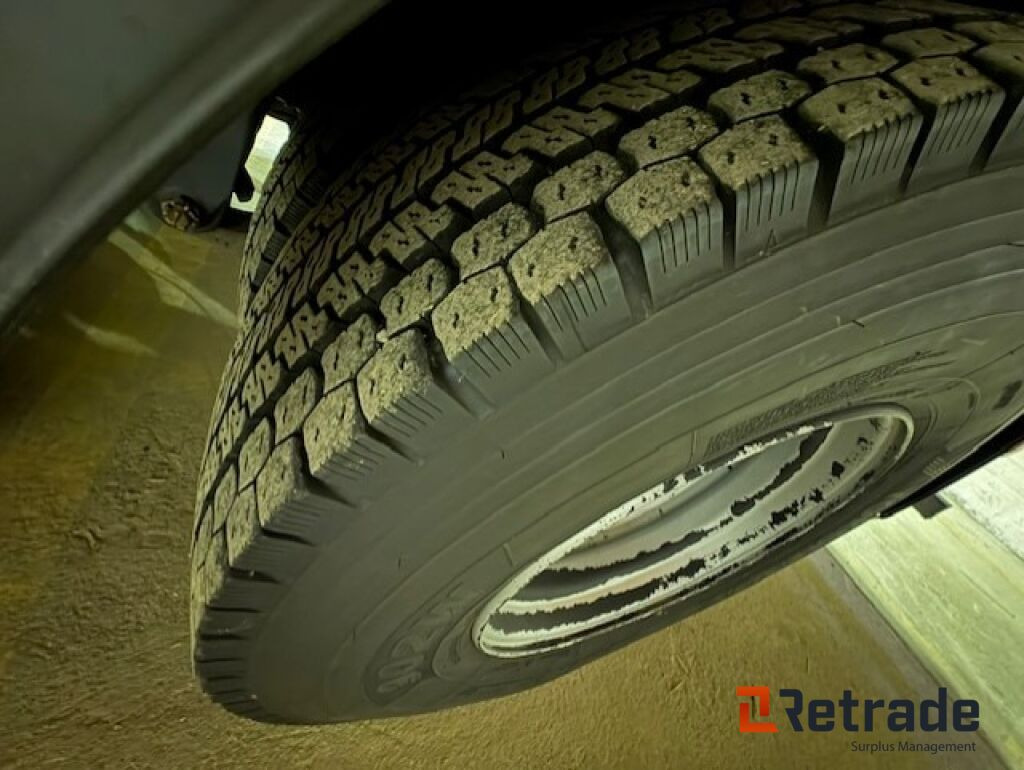 Benne à ordures ménagères Glykol suger - Scania P310 med Bucher STKF 9500 på bygg!: photos 15