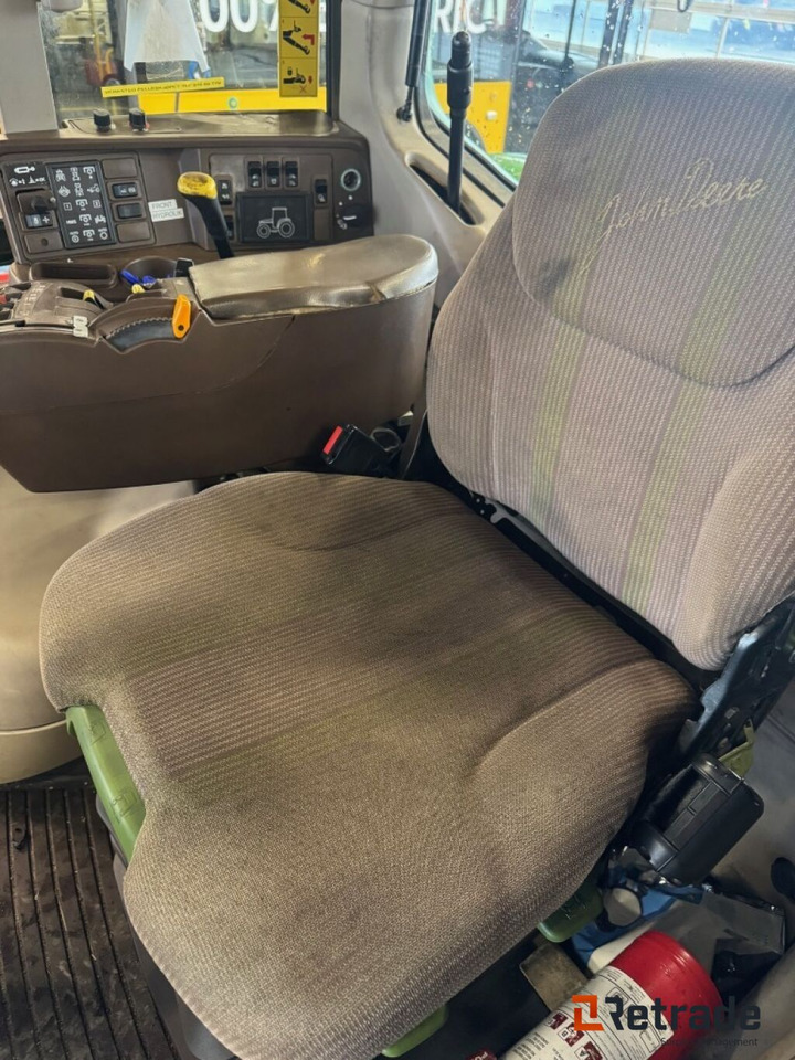 JOHN DEERE 6420S - 7114 timer - 2006 Modell - Machine agricole: photos 5 JOHN DEERE 6420S - 7114 timer - 2006 Modell - Machine agricole: photos 5