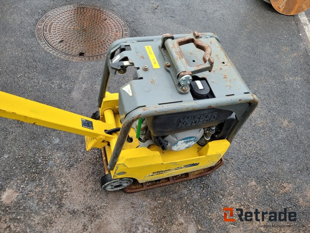 Markvibrator vibroplatta Wacker Neuson DPU3050He e-starter - L'équipement de construction: photos 5 Markvibrator vibroplatta Wacker Neuson DPU3050He e-starter - L'équipement de construction: photos 5